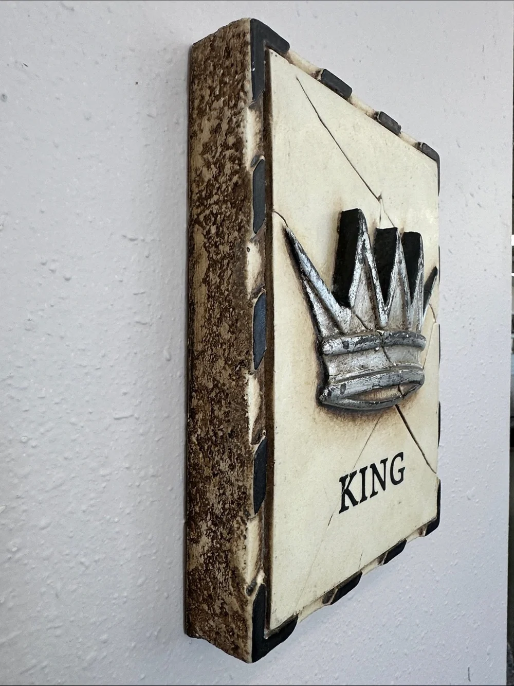 Sid Dickens memory block King Crown Wall Plaque - Home Wall Decor